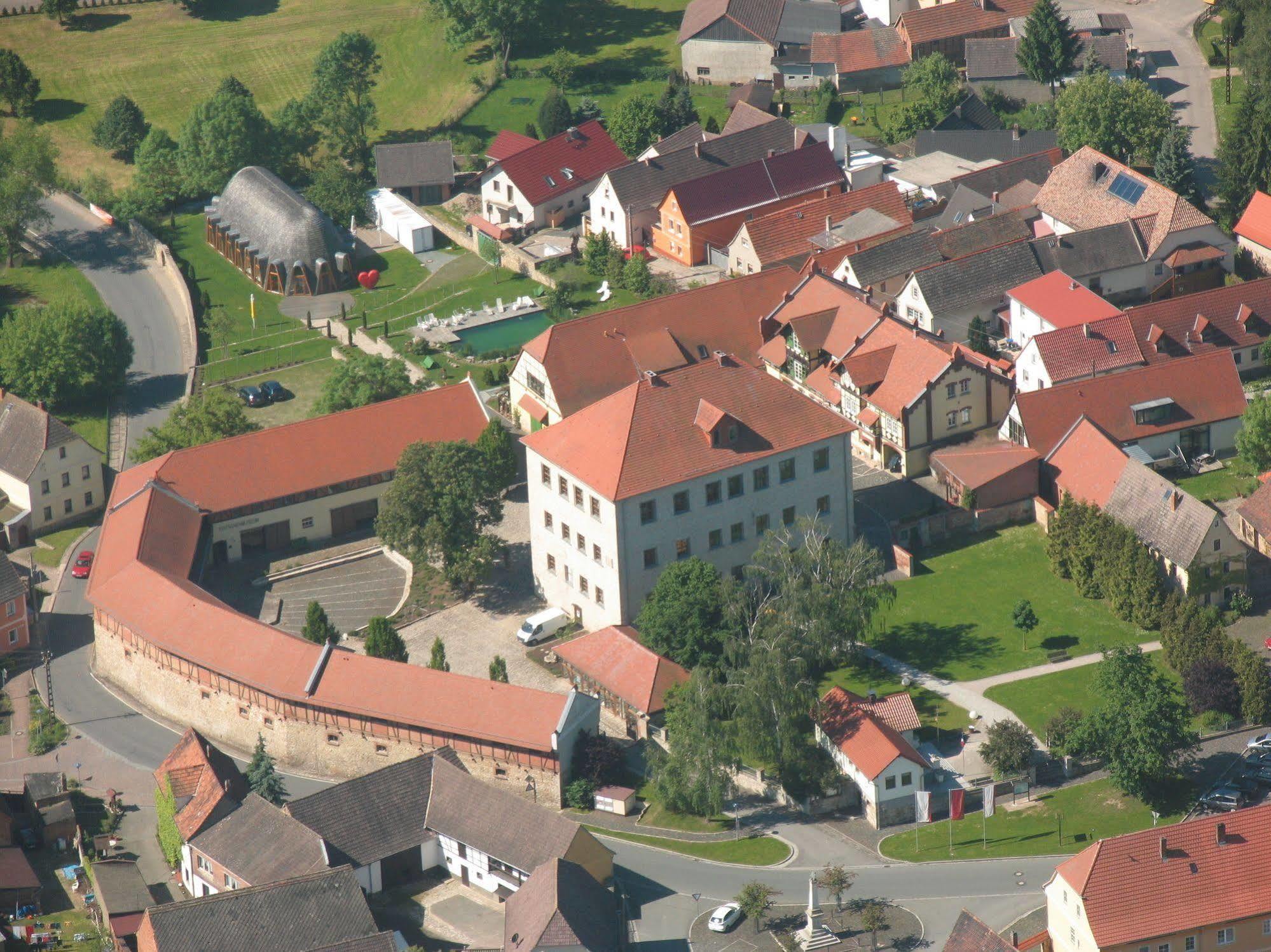 Resort Schloss Auerstedt Buitenkant foto